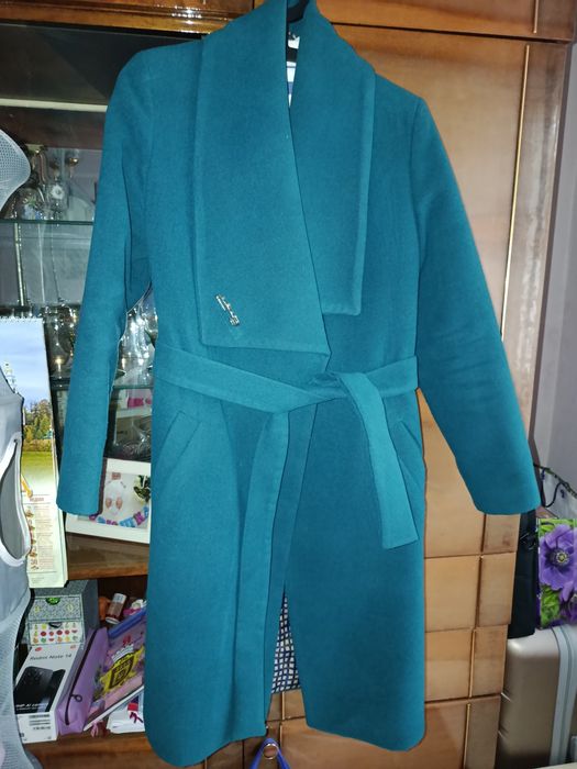 Продам пальто розмір М