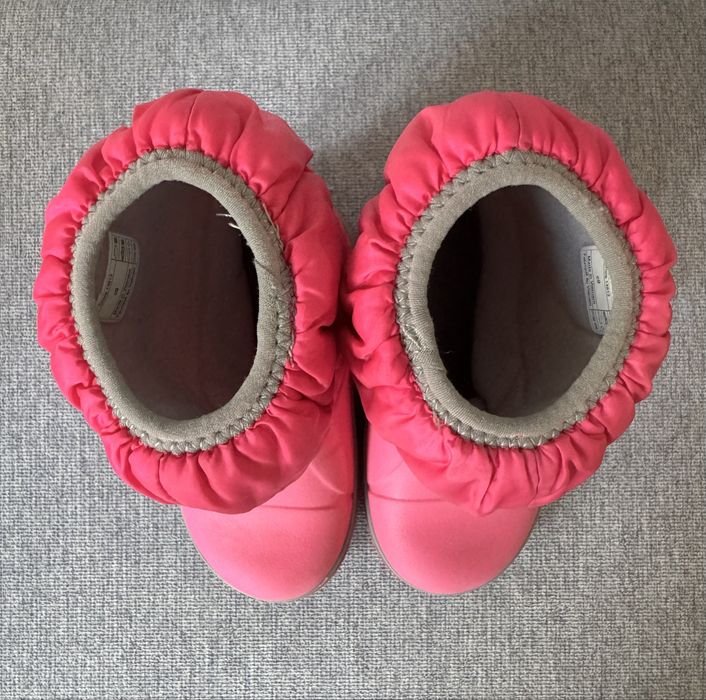 Crocs zimowe śniegowce różowe dziewczęce wodoodporne C9 rozmiar 25/26