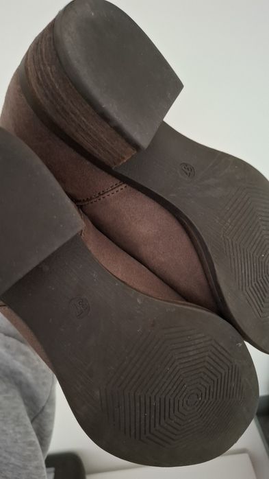 Botins FOREVA como NOVAS