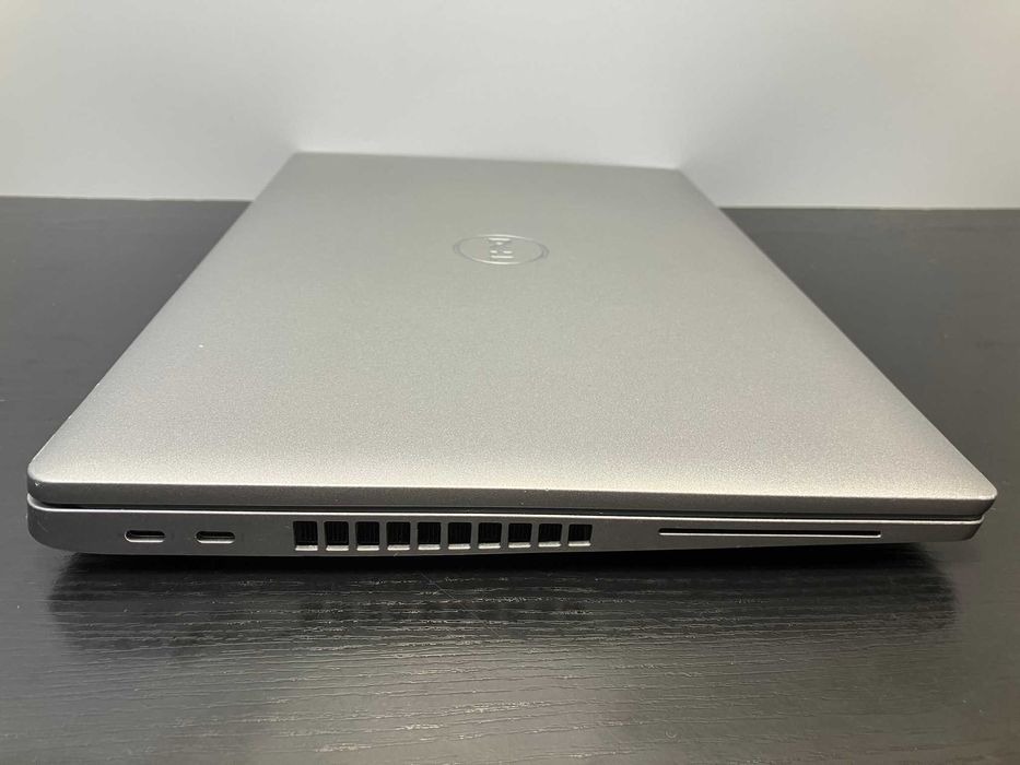 Ігровий Dell Precision 3570 15.6" i7-1265U 64 GB DDR5 + подарунок