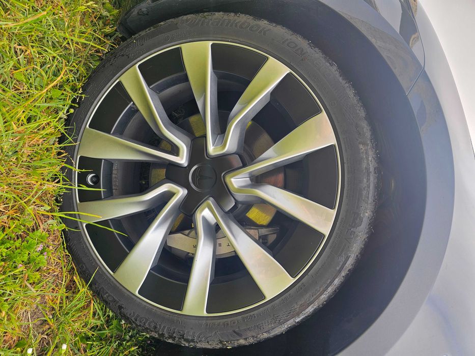 Tesla Model 3 Highland Dual Motor