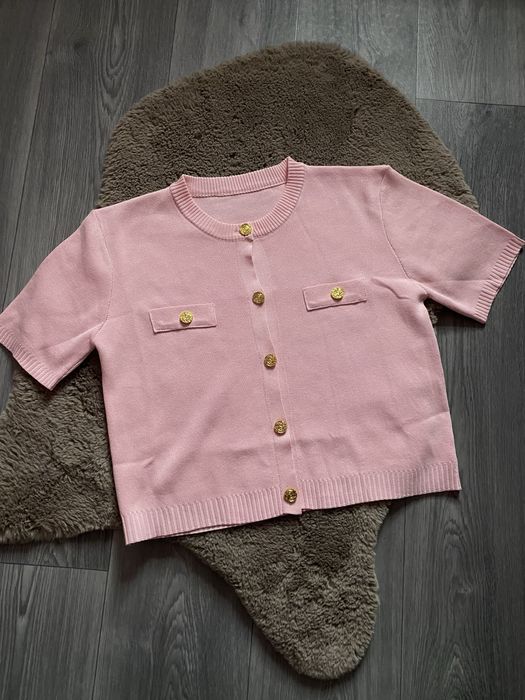 Костюм з спідницею