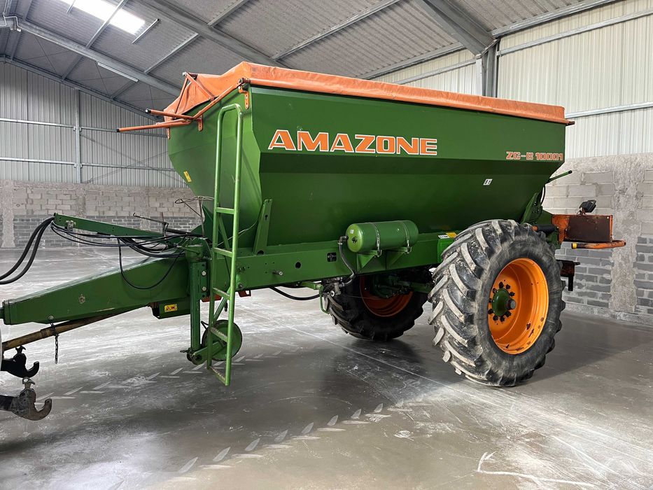 Rozsiewacz do wapna i nawozu Amazone ZG-B 10001