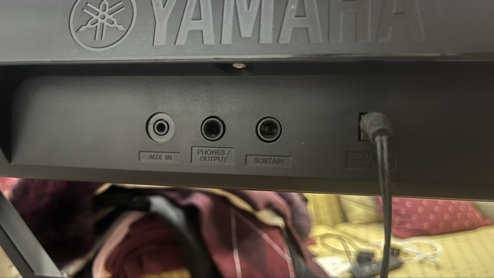 Piano Yamaha YPT-260
