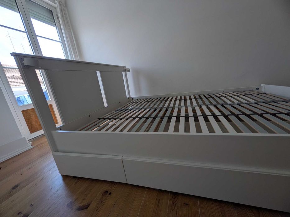 Cama de Casal IKEA SONGESAND 140x200cm c/ gavetas