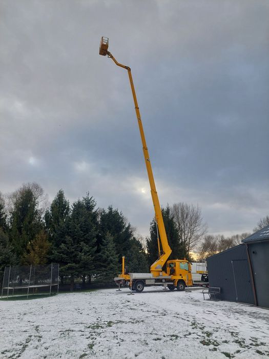 Podnośnik koszowy 20/30M Wrocław usługi 508.752.964  wynajem Oława