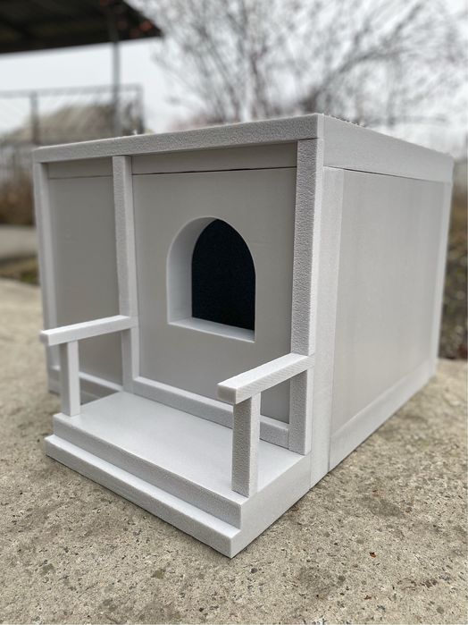 Тёплый домик для котов. Уличная будка. Зимняя будка для животных.
