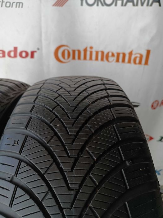 Всесезонні  шини 225/60 R17 Kumho solus 4s ha32 2022 рік 6,3мм