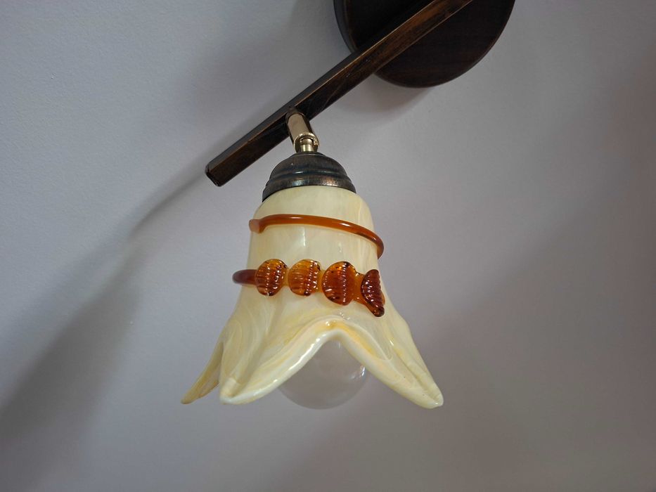 Lampy sufitowe oświetleniowe
