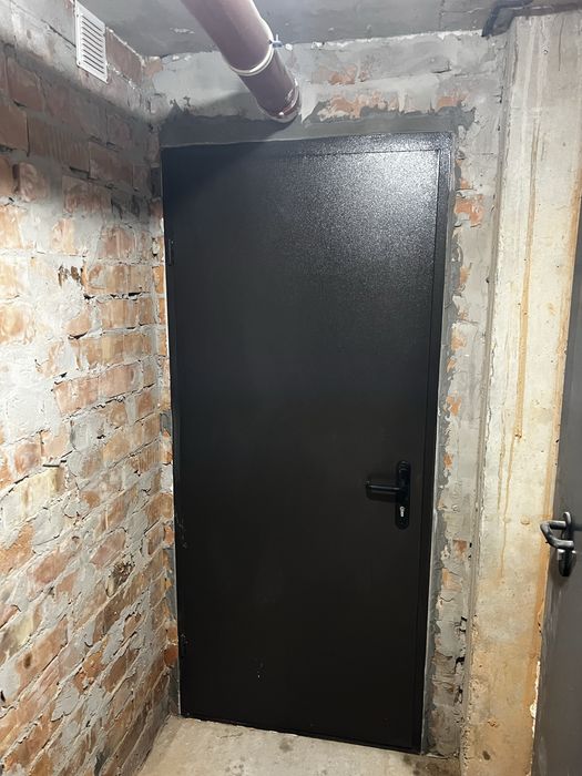 Продам підвал, комірку