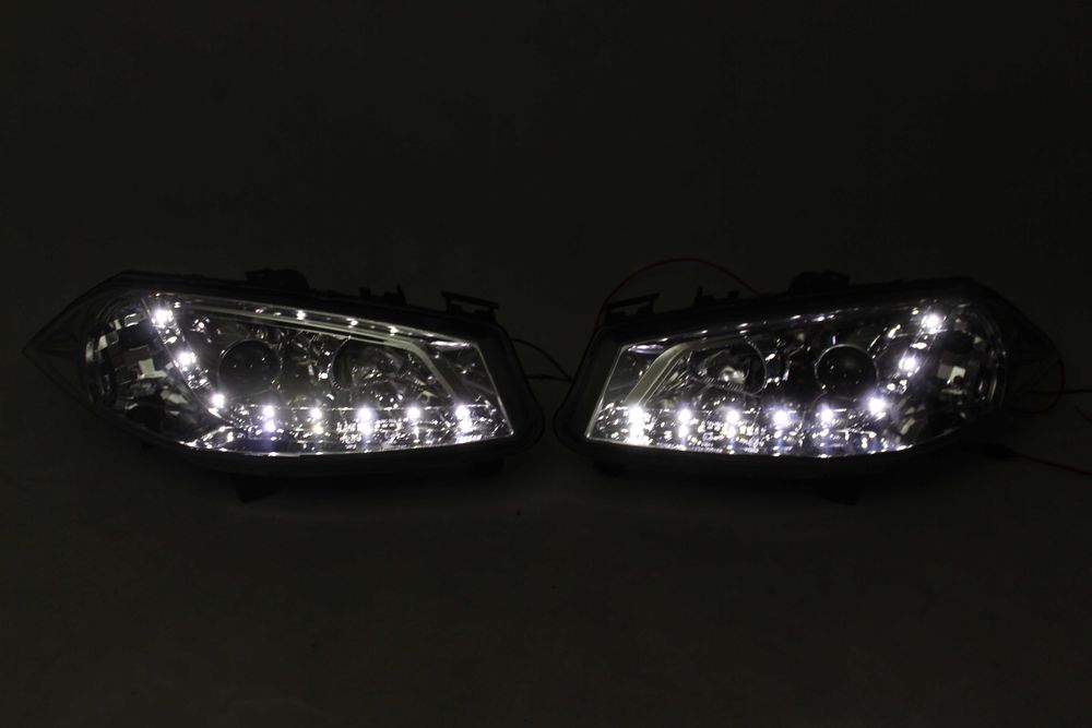 Lampy reflektory przednie przód RENAULT MEGANE 2 II 02-05 LED DAYLINE ...