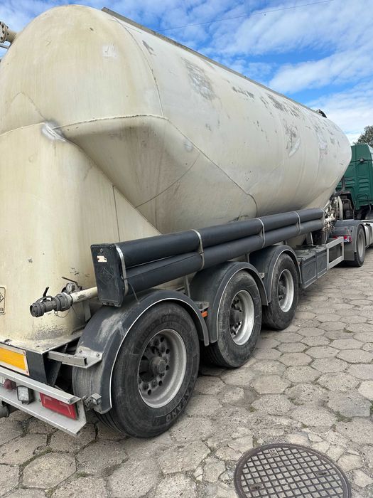 Cementonaczepa Feldbinder 2004rok
