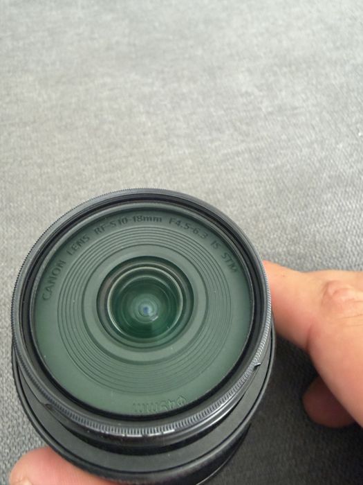 Canon  Lens RF-S10-18mm F4.5-6.3 IS STM