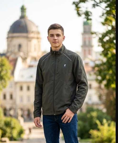 Спортивна куртка софтшел fila sport, чоловіча вітрівка з виходом для навушників, розмір s