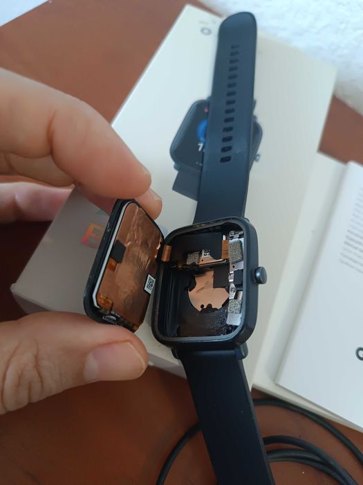 Смарт часы Amazfit Bip U.