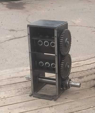 Подрібнювач гілок (діам. 50мм,100мм,120мм) гілкоруб,щепоріз,дровокол