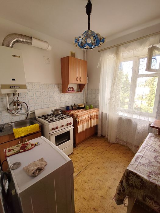 Продаж 2 кімнатної квартири