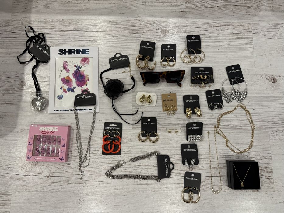 Біжутерія prettylittlething лот