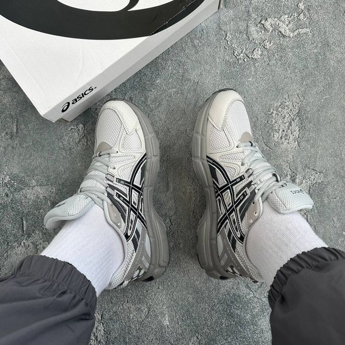 ASICS Gel-Kahana 8 grey