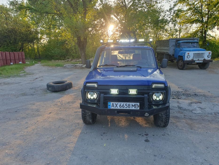 Нива 4×4 1,7  2007год