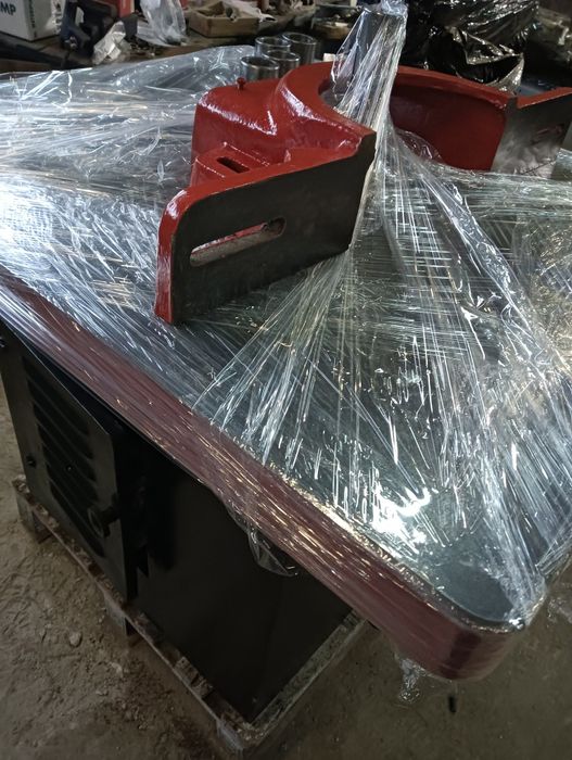 Tupia Moreira e Moreira