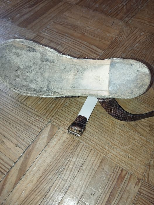 Sandálias Zara número 37