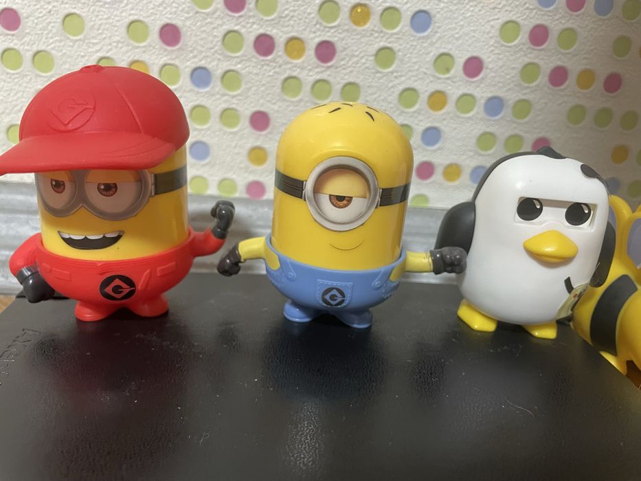 іграшки міньон з макдональдс мʼякі mcdonalds