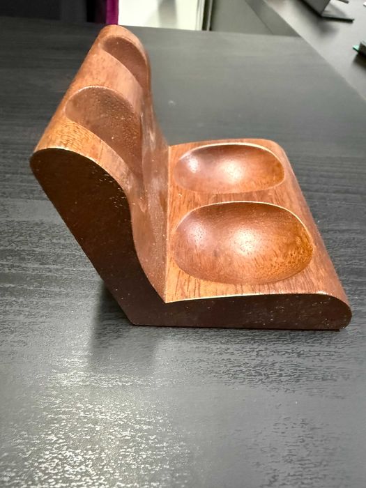 Suporte para 2 cachimbos em madeira