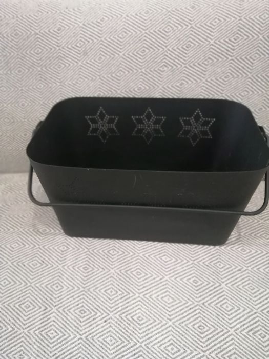 Cesto de lenha ou mantas