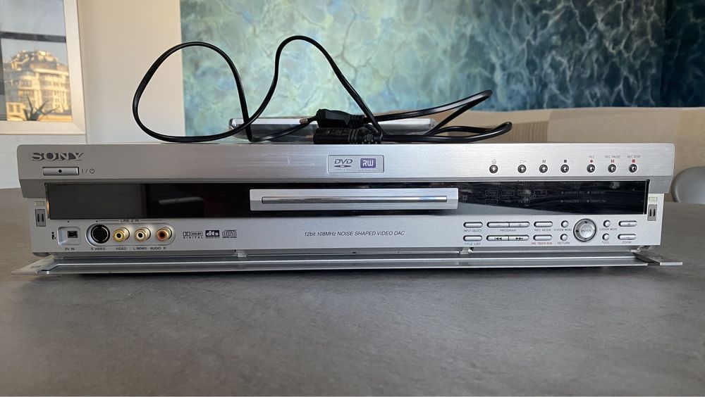 Sony RDR-GX7 audio/video player DVD recorder