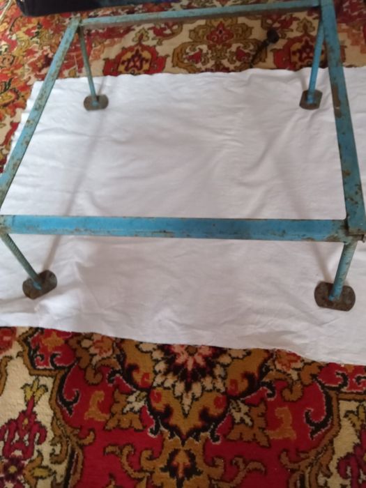 Продам подставку под улий , арматура  уголок 20 х 20 мм