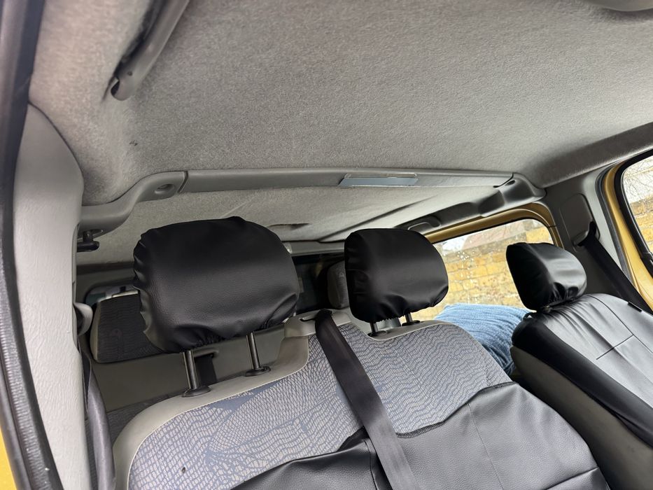 Рено трафік  1.9 грузпас 2003 рік