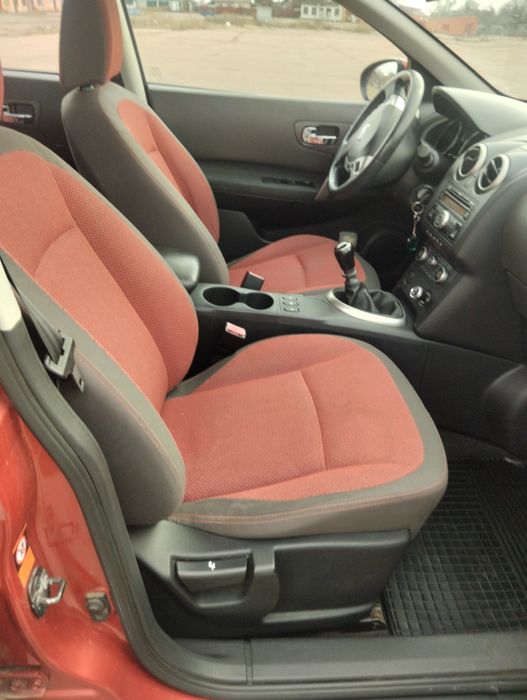 Продам NISSAN Qashgai