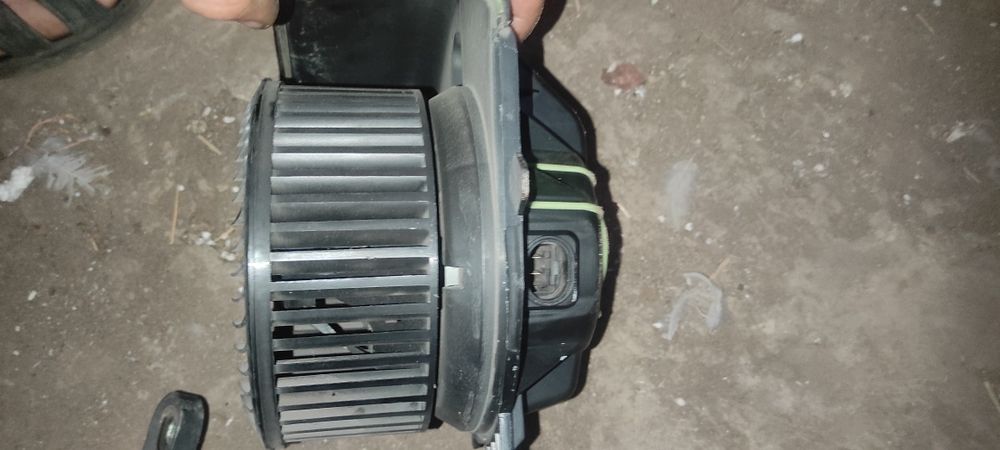 Вентилятор пічки, опалення Рено Сценік 2