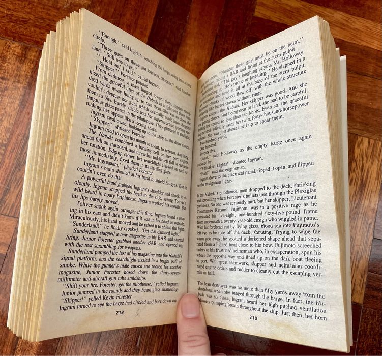 Livro: "The Last Lieutenant", de John J. Gobbell