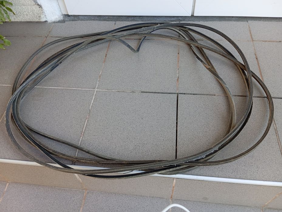 Ремінь для ДКУ ,млина та других агрегатів сільгосптехніки б/у.