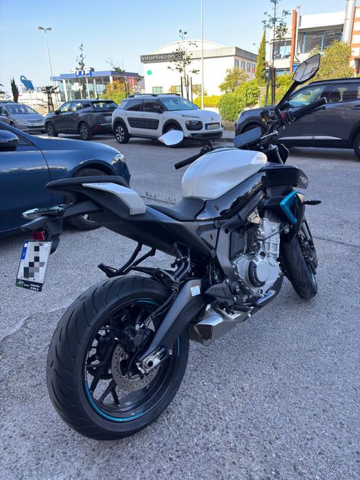 Mota CF Moto 675nk
