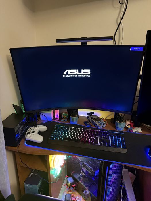 Monitor gaming Lg Ultragear 32’ curvo