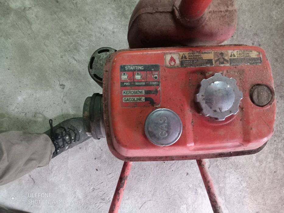 Moto bomba a gasolina e petróleo