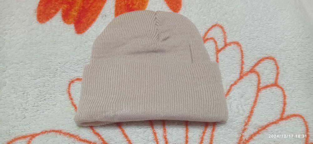Шапка детская весенняя