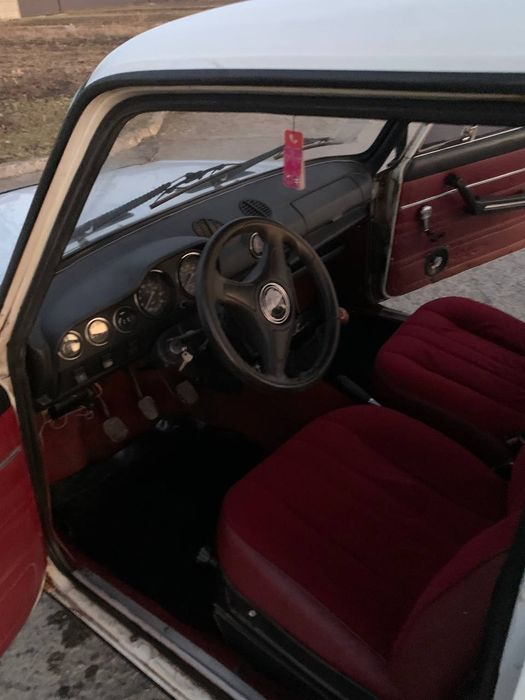 Продаеться ВАЗ-2106