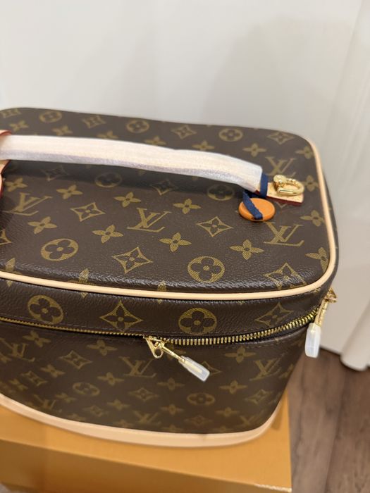 Косметичка сумка LV луи виттон в наявності bigger size