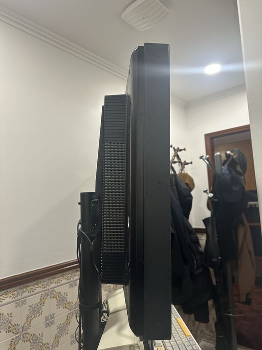 Monitor Touch HP - 42 Polegadas Full HD