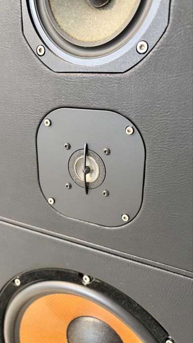 Hi-End колонки (80 кг. ) на динаміках Focal, Audax, Monacor