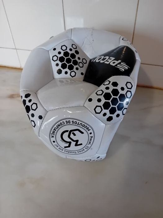Bola de Futebol Pecol