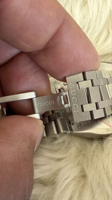 Gucci Zegarek 25H