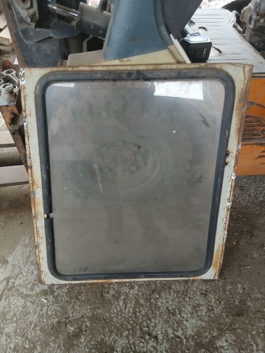 Продам запчасти на  юмз
