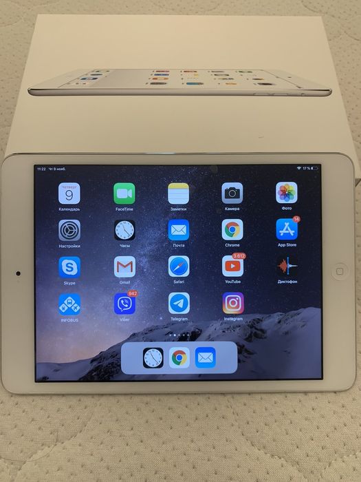 Планшет iPad mini 2 32 Gb