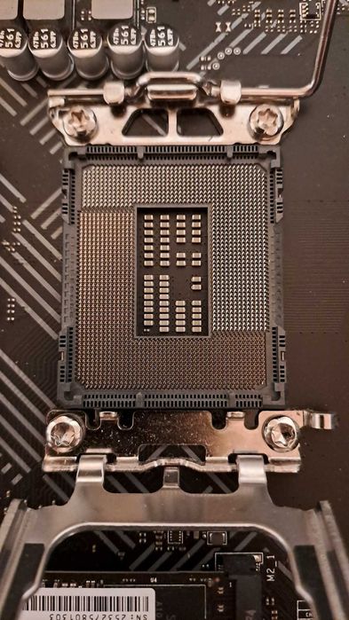 Bundle Intel Core i3-13100E / Board MSI Pro H610M-G (OEM) / 8GB DDR5 Crucial Ram