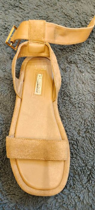 nowe sandały marki Primark